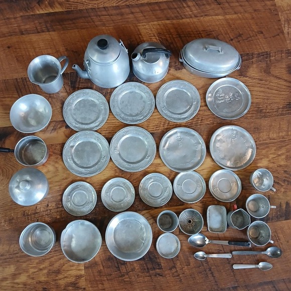 35+ Pc Vtg Kids Metal/Aluminum Kitchen Play Set - Roaster,...